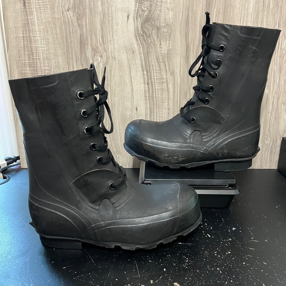 Vintage Hood Military Extreme Cold Weather Bunny Mickey Mouse Boots Size US 6W